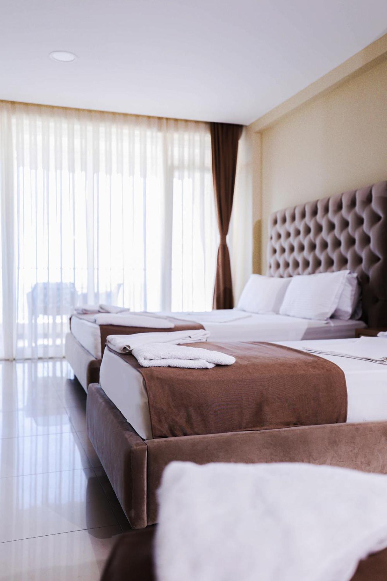 Hotel Frojd - Beach Front Resort เชิงยิน ภายนอก รูปภาพ